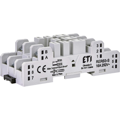 Sockets and accessories for RERM3